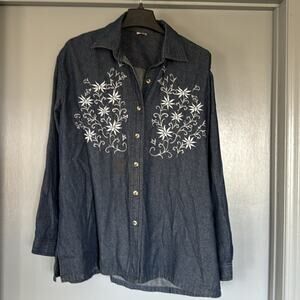 Denim Floral Embroidered Women's Front Button Top Long Sleeves sz 2X